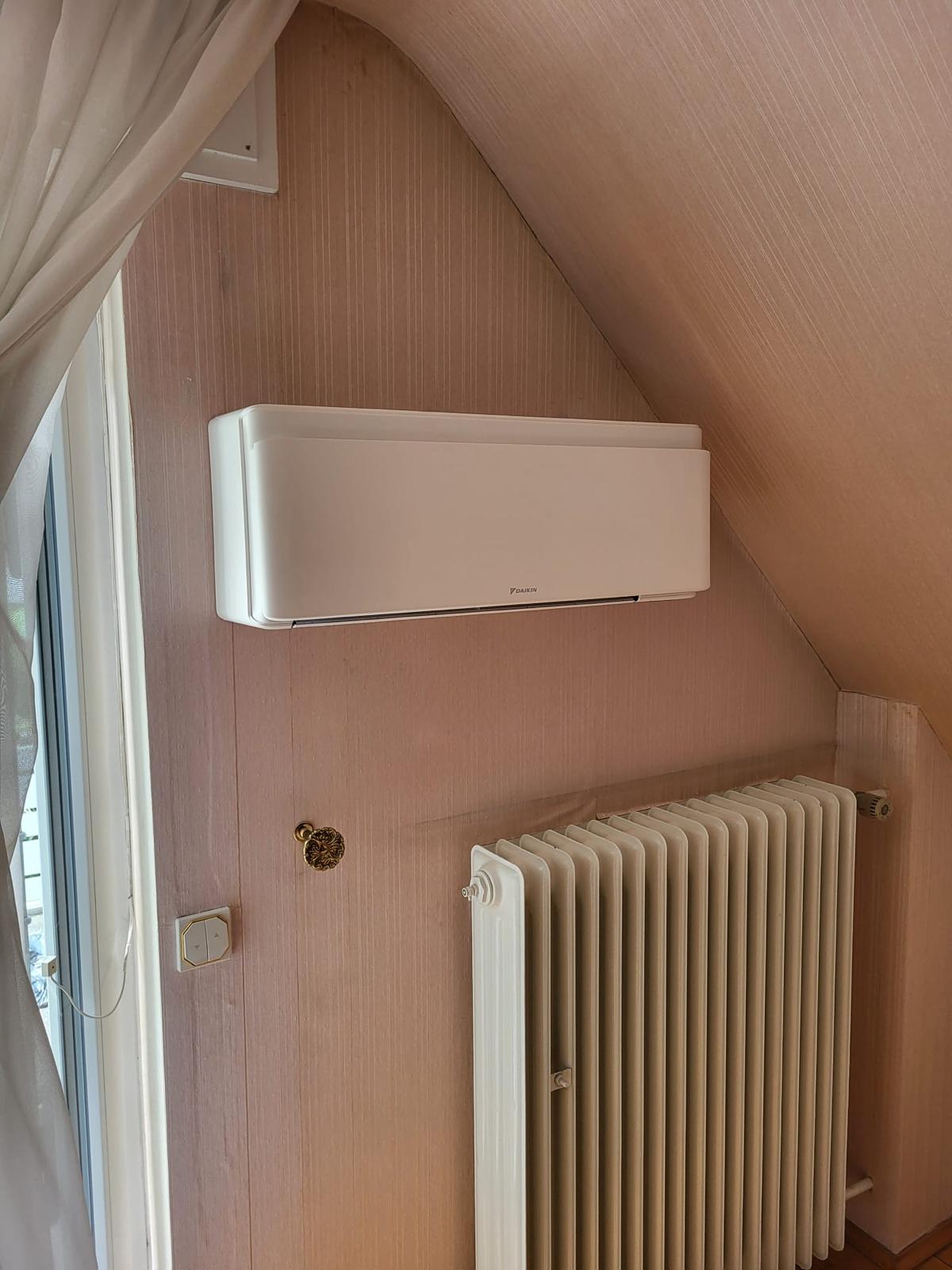 Daikin wandunit op een zolderkamer